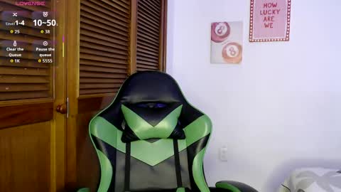 sofiaduque_26 online show from April 22, 7:33 pm