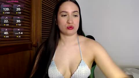 Snapshot of sofiaduque_26 chatting on October 11, 8:44 pm sofiaduque_26 online show from October 11, 8:44 pm