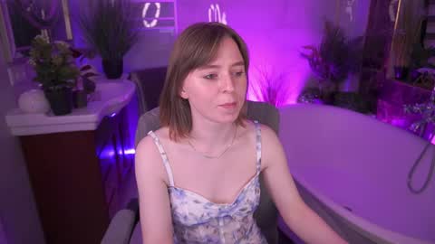 SofiaLuxuryy online show from April 19, 6:10 pm