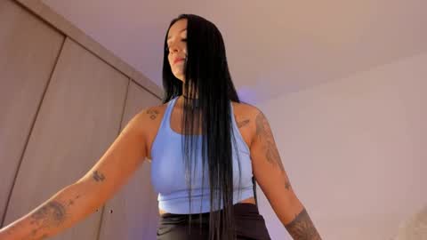SOFIA independent model  online show from June 8, 1:12 pm
