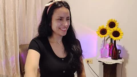 Sofi Bella online show from January 12, 7:30 pm