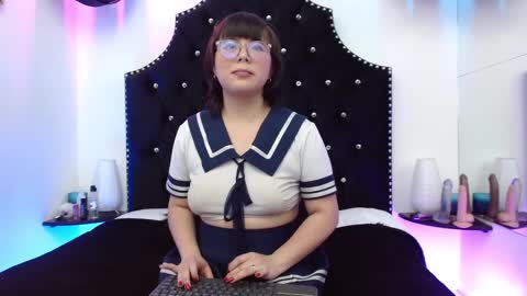 sofie online show from February 16, 4:09 am