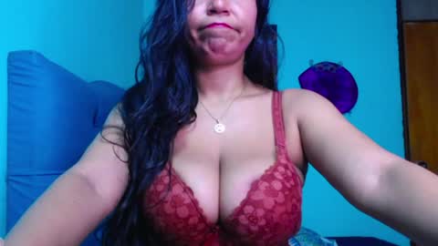 Camila M online show from May 21, 11:46 pm