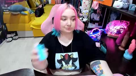 Sofie online show from March 28, 9:09 am