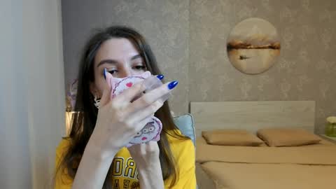 Kelly online show from April 26, 4:16 pm