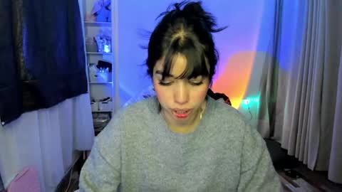 sol online show from April 24, 1:19 am