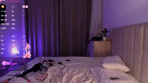 Snapshot of solar_marin chatting on October 21, 11:09 pm Rin online show from October 21, 11:09 pm