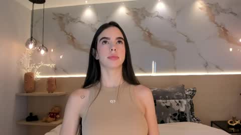 Sol Avelar online show from April 26, 11:24 pm