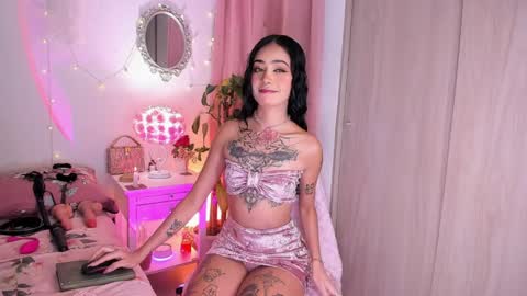 solecito online show from April 12, 2:36 am