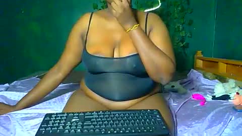 Solly bunny online show from April 29, 1:09 am