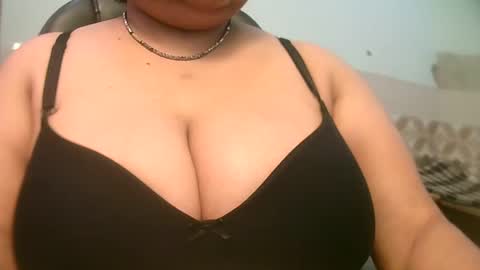 soni88888 online show from February 28, 10:20 am