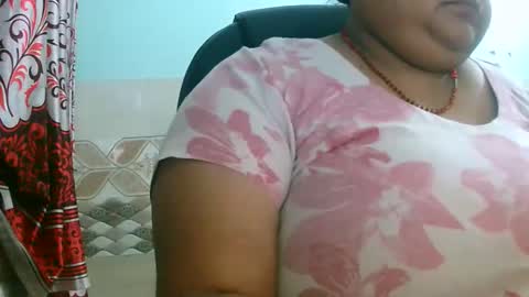 soni88888 online show from April 19, 9:39 pm