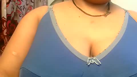 soni88888 online show from December 31, 2:58 pm