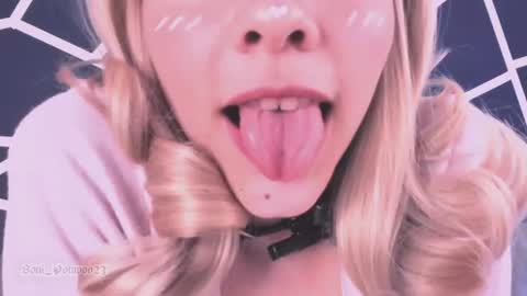 Soniiiiii online show from June 9, 10:03 am