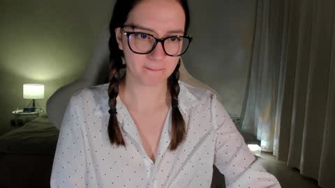 Snapshot of sonia_moon_ chatting on January 17, 1:26 am sonia_moon_ online show from January 17, 1:26 am