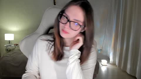 Snapshot of sonia_moon_ chatting on January 15, 1:23 am sonia_moon_ online show from January 15, 1:23 am