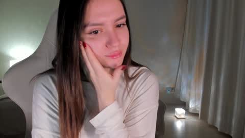 Snapshot of sonia_moon_ chatting on January 21, 1:18 am sonia_moon_ online show from January 21, 1:18 am