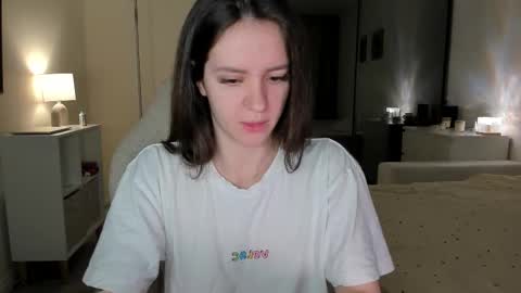 Snapshot of sonia_moon_ chatting on October 19, 2:57 am sonia_moon_ online show from October 19, 2:57 am