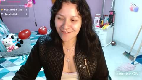 Snapshot of sonialatin69 chatting on March 12, 12:47 pm sonialatin69 online show from March 12, 12:47 pm