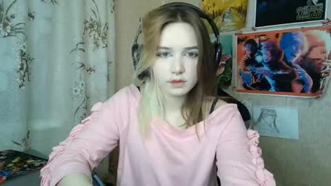 Mila online show from April 27, 5:43 pm