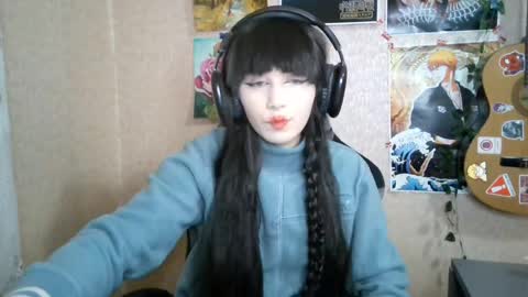 Mila online show from April 22, 5:21 pm