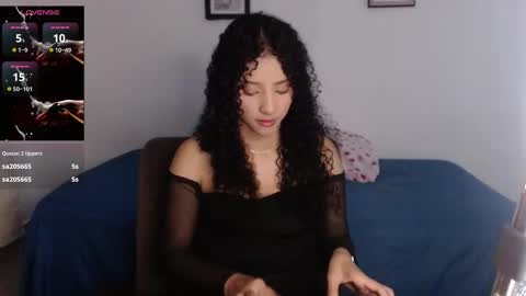 Snapshot of sophi_baby chatting on September 16, 4:53 am Sophi baby online show from September 16, 4:53 am