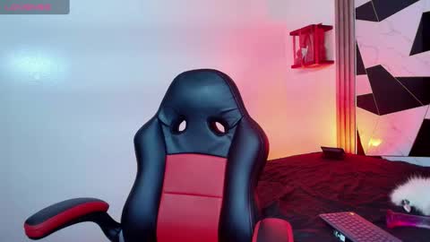 Sophia online show from December 14, 8:47 pm