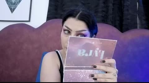 sophia hottie online show from April 21, 2:46 pm