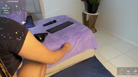 sophia_ebony___ online show from November 5, 1:05 pm