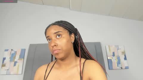 sophia_ebony___ online show from April 23, 12:23 pm