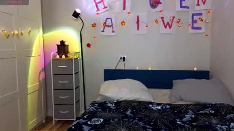 Sophia online show from October 31, 10:41 am