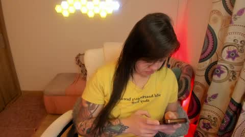 sophia_grants online show from April 25, 1:19 am