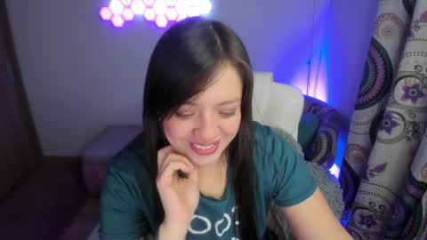 sophia_grants online show from April 20, 1:52 am