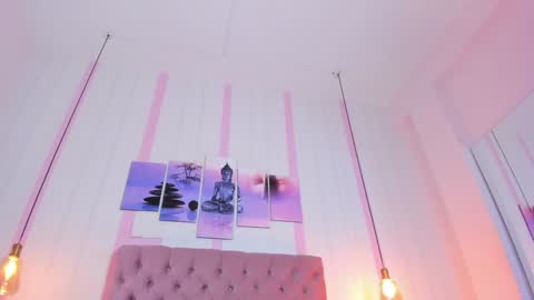 Snapshot of sophia_turneer chatting on January 16, 6:14 am sophia_turneer online show from January 16, 6:14 am