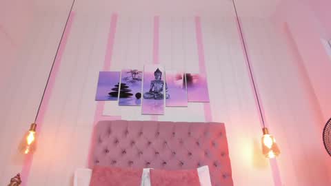 Snapshot of sophia_turneer chatting on January 29, 4:47 am sophia_turneer online show from January 29, 4:47 am