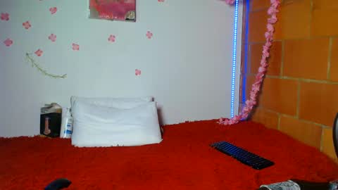 Snapshot of sophiadazza666 chatting on October 12, 2:03 am sophia online show from October 12, 2:03 am
