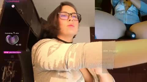 Sophia online show from September 26, 1:25 am