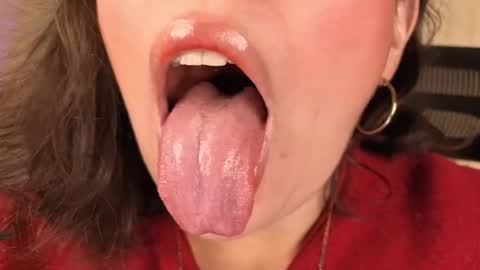 Sophia online show from April 19, 12:43 am