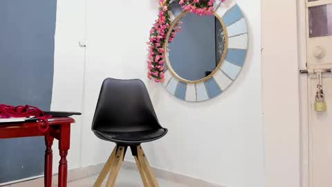 Sophia online show from November 14, 10:10 pm