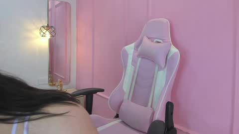 SOPHIA online show from January 16, 1:04 pm