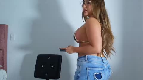  SOPHIE JANNER online show from April 26, 9:34 pm