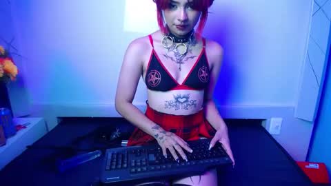 Snapshot of sophie_jhoms chatting on October 1, 4:17 am sophie_jhoms online show from October 1, 4:17 am