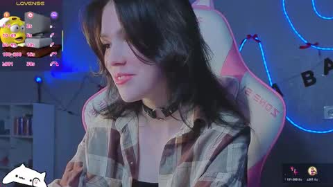 sophie_nomenal_ online show from January 11, 4:28 am