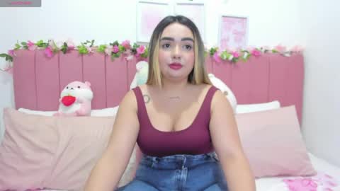 sophiee rosee online show from April 22, 11:46 pm