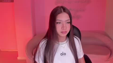 Sophie Houston online show from July 10, 2:01 am