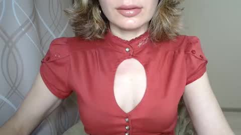 Snapshot of sophiemisss chatting on October 17, 4:54 pm Sophiemisss online show from October 17, 4:54 pm