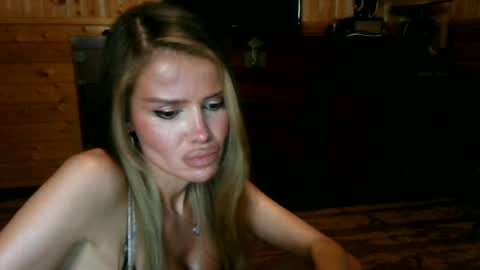 soravell online show from June 25, 8:43 pm