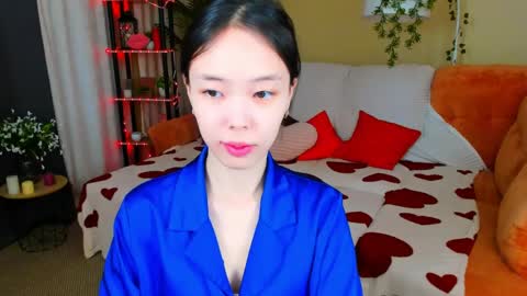 soulharmoonyy online show from March 31, 1:44 pm