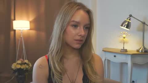 Anna online show from March 22, 3:07 pm