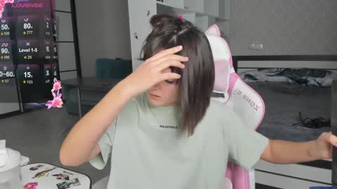 soulmate__ online show from January 4, 5:58 am